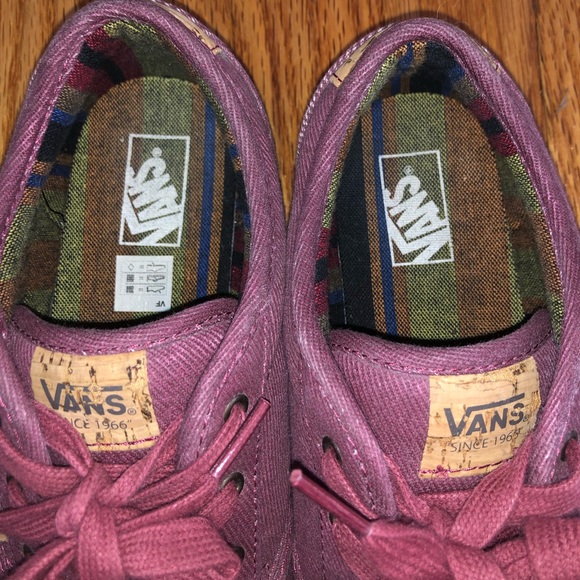 Vans Atwood Deluxe Distressed Sneaker - Picture 5 of 6